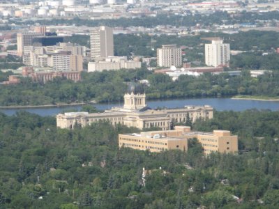 0077 Regina park & gov't bldg