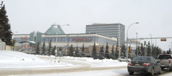 1585 West Edmonton Mall