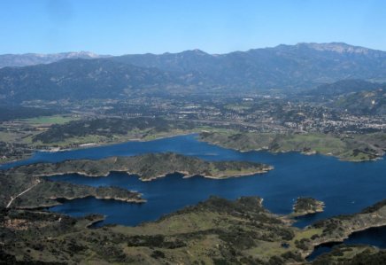 1833 Lake Casitas