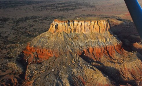 7008 Bastion of Light