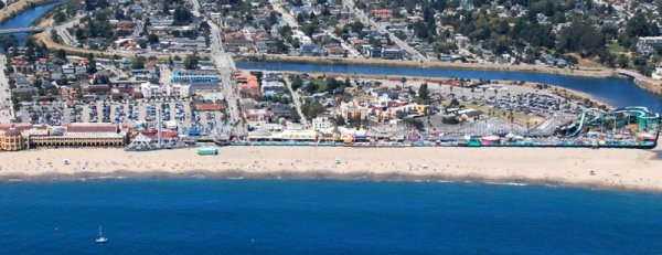 3191 Santa Cruz Boardwalk