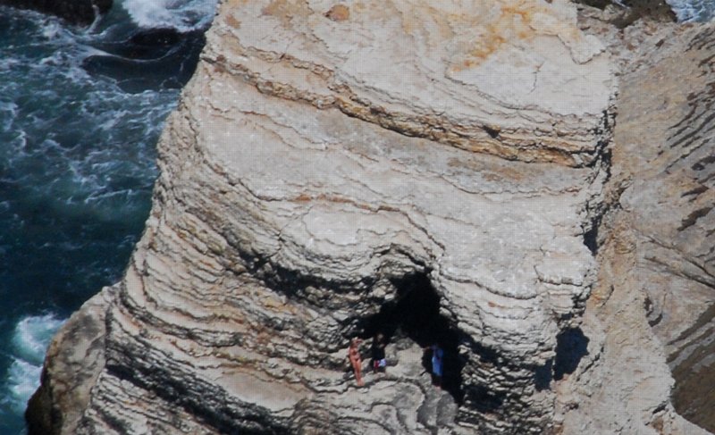 3246 Precarious Pose