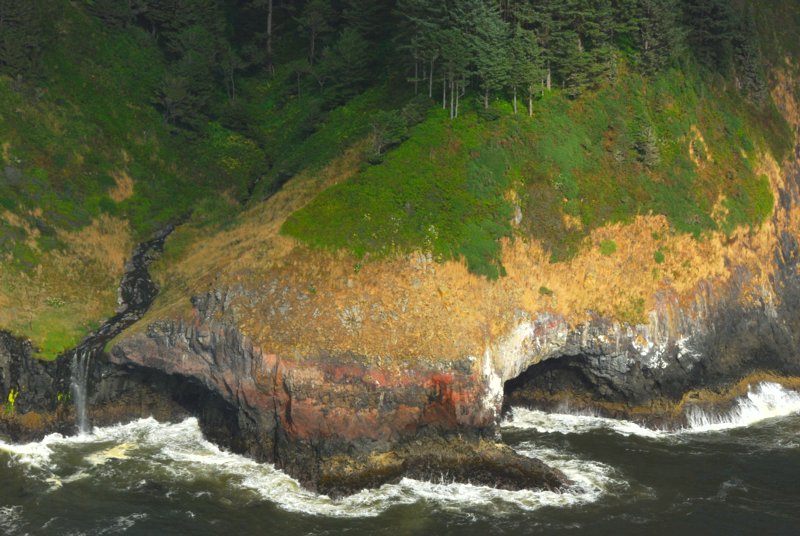 5266 OR Waterfall & Sea Cave