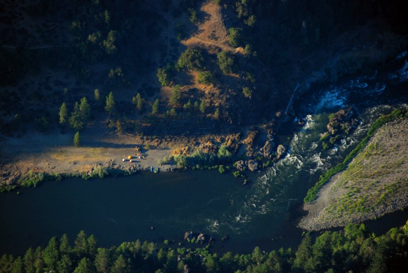 5550 Rogue River Beach