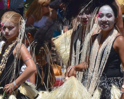 0686 Delayed Dancers