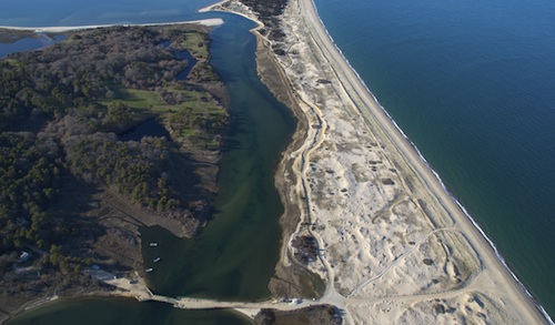 4318 Chappaquiddick Bar