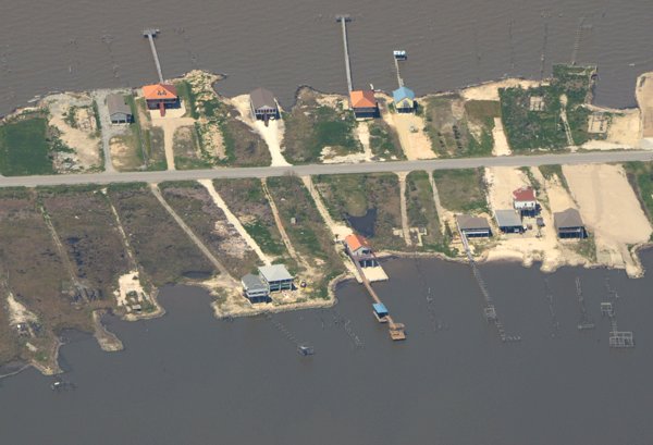 0600 Missing Neighbors