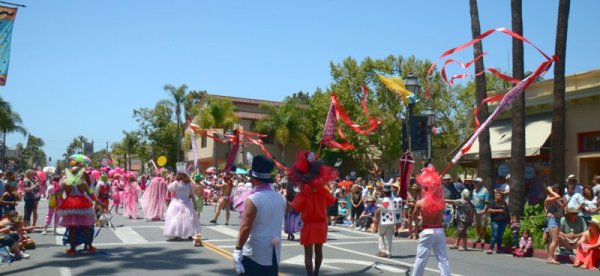 0671 Creativity Alive