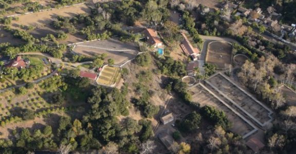 1433 Equestrian Acres