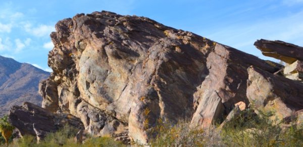 1665 Andreas Canyon Rocks