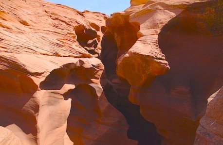 7110 Into Antelope Canyon