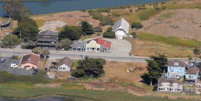 5307 Fiberglass Horse