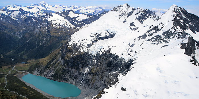 1597 Mt.Pollux & Lk.Lucidus