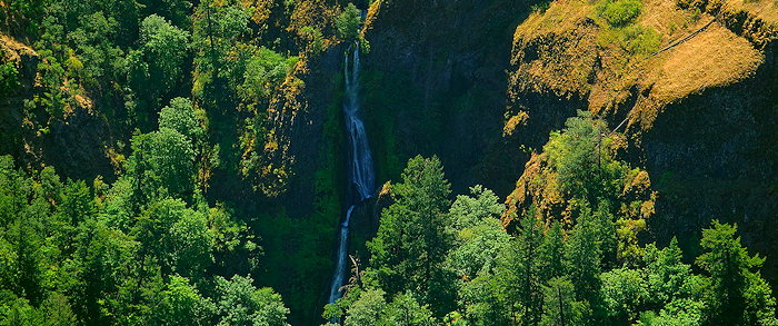 4377 Spectacular Falls