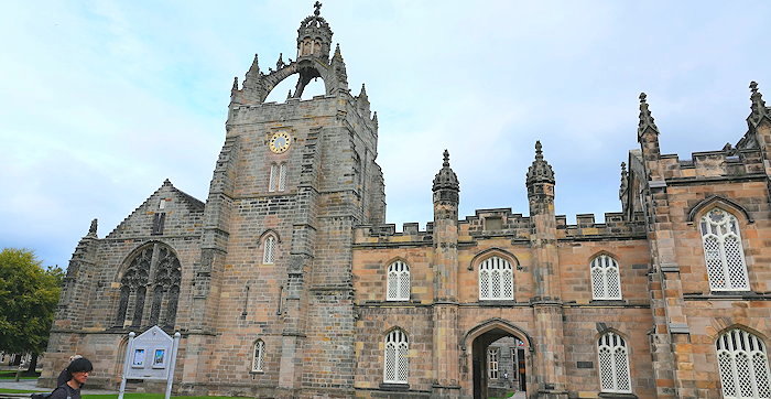 6980 King's College Chapel