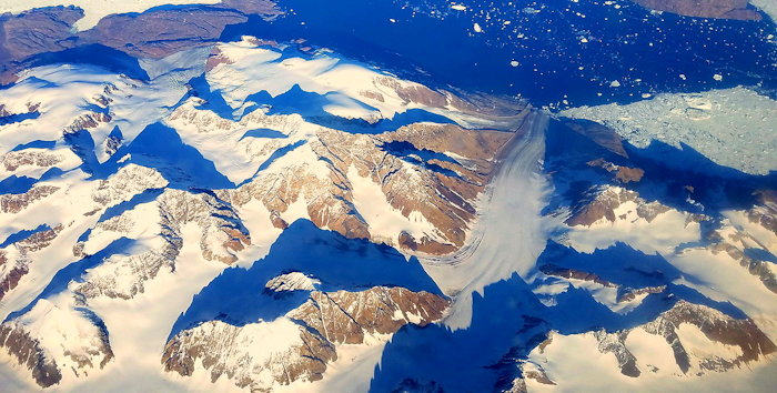 053237 Greenland Browning