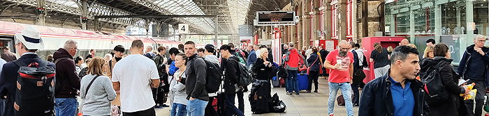 135856 Packed Preston